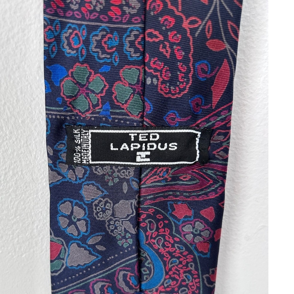Ted Lapidus Mens Silk Paisley Floral Necktie Navy Blue Burgundy Made in Italy‎